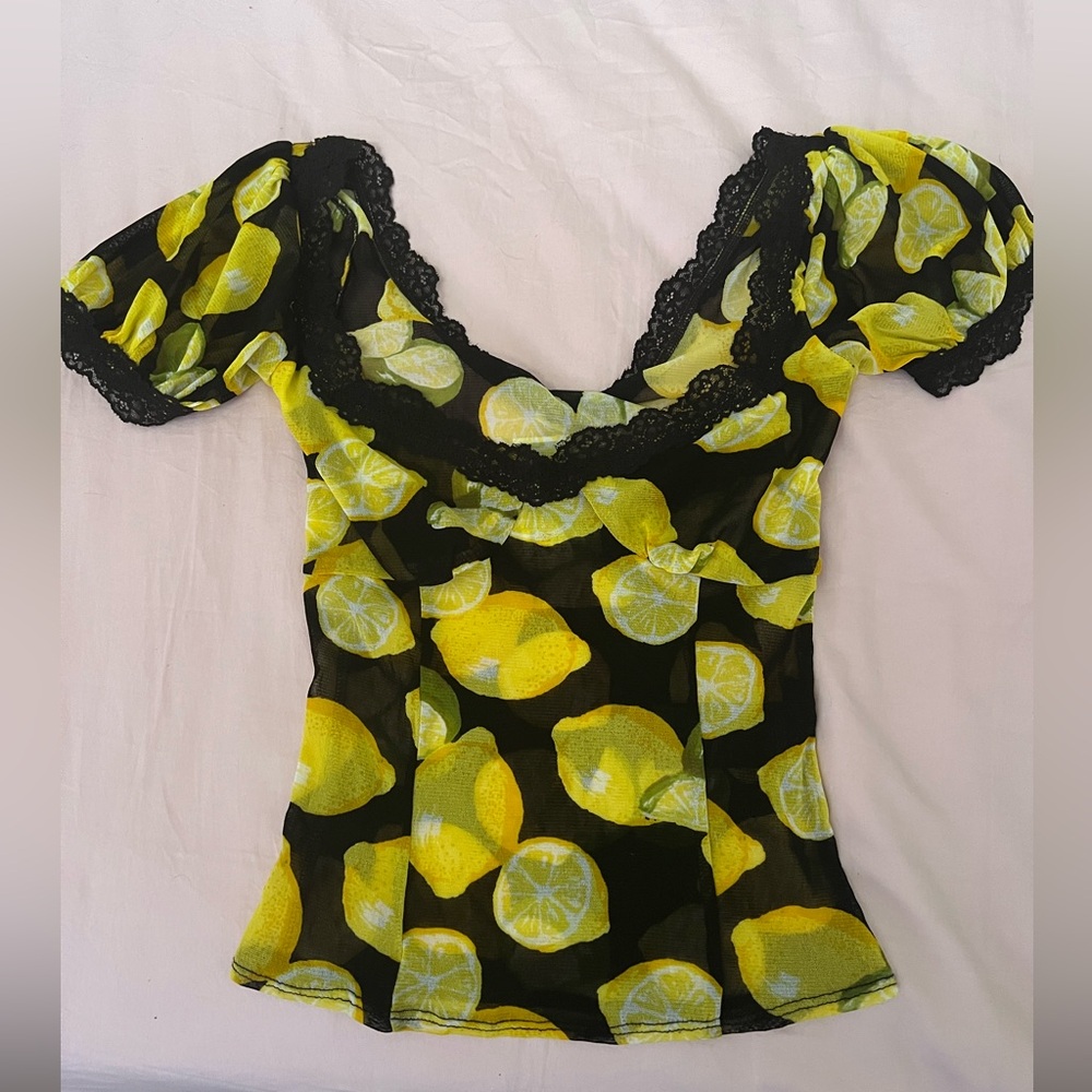 Kimchi Blue lemon sheer top
